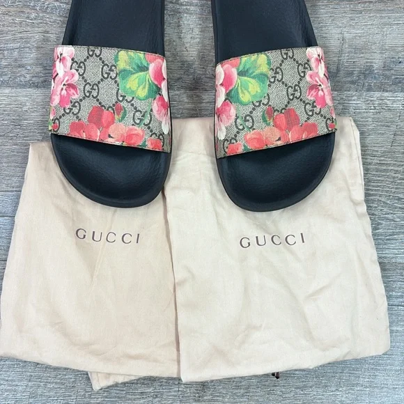 🌸 Gucci GG Blooms Supreme Slide Sandals | Floral Canvas Logo Slides - Picture 2 of 16